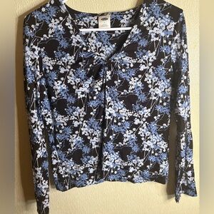 Old Navy Long Sleeved Floral Top